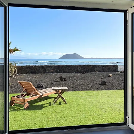 Beachfront - La Casa Del Mar فيلة *