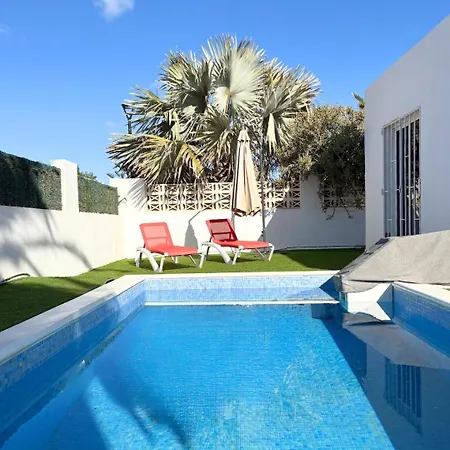 Villa Beachfront - La Casa Del Mar